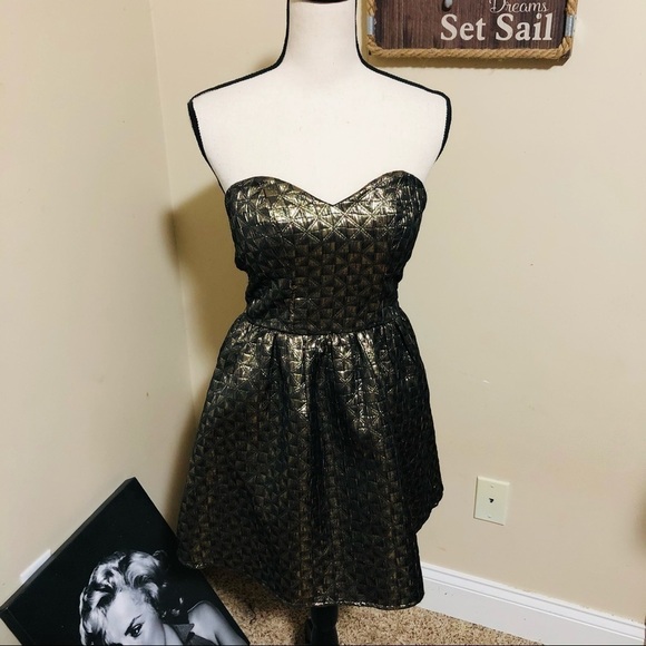 Windsor Diamond Texture Cocktail Dress - Picture 1 of 7